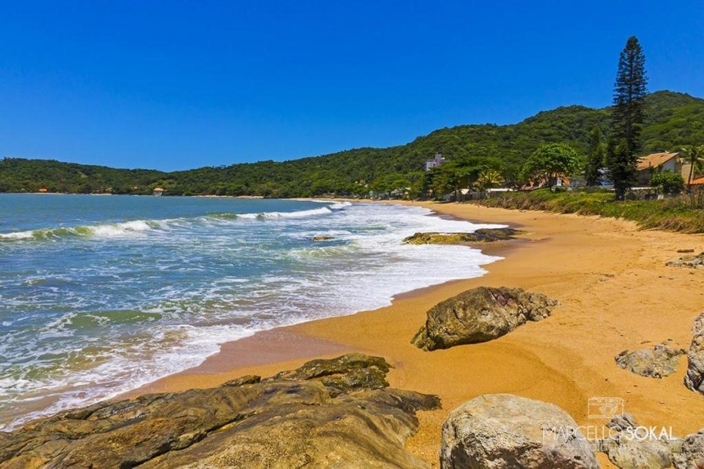 Pousada Ilha Do Itacolomi Penha  Exterior photo